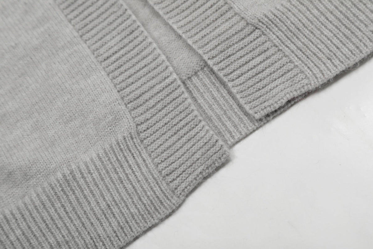R.Lauren Cozy Oversized V-Neck Cardigan