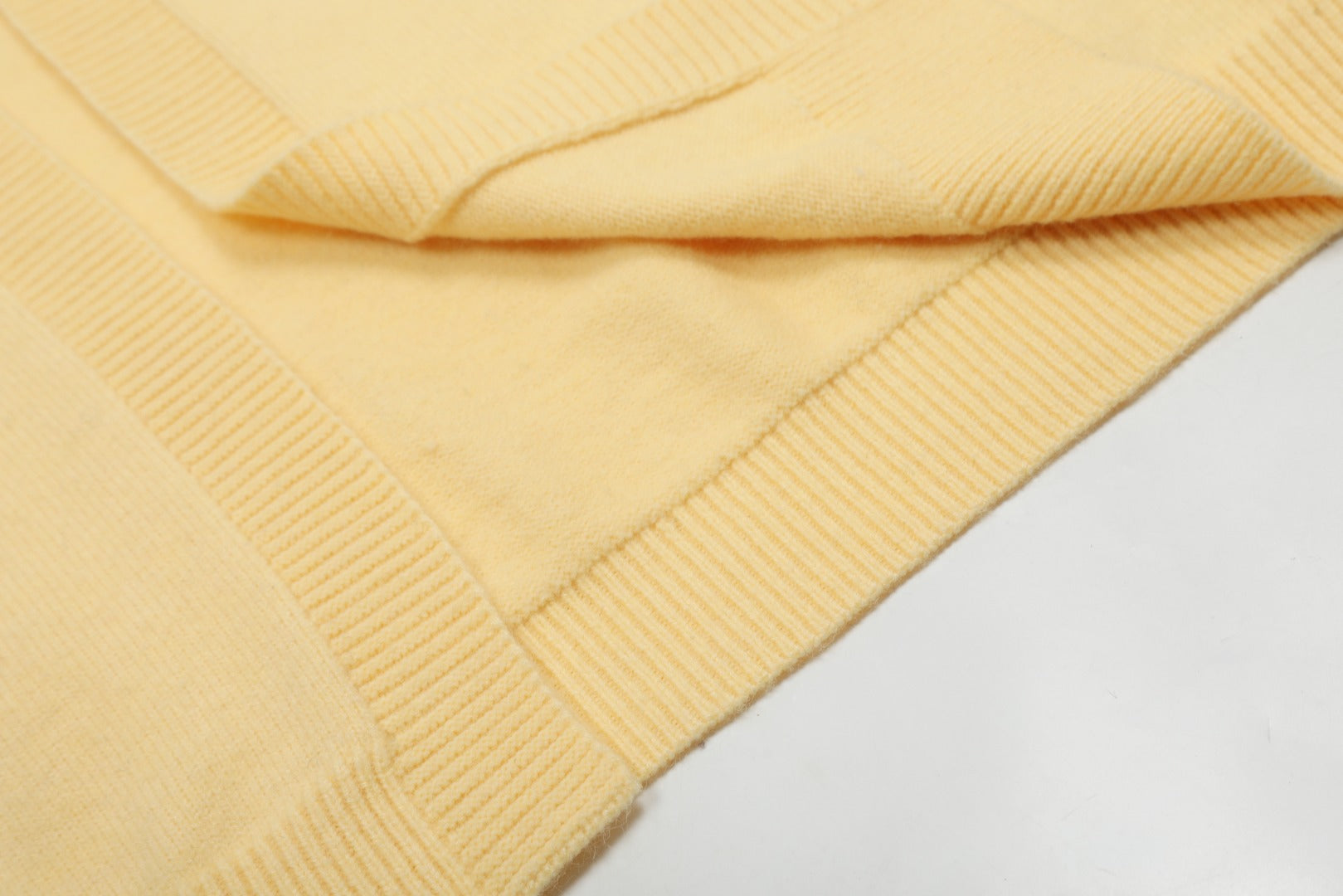 R.Lauren Cozy Oversized V-Neck Cardigan