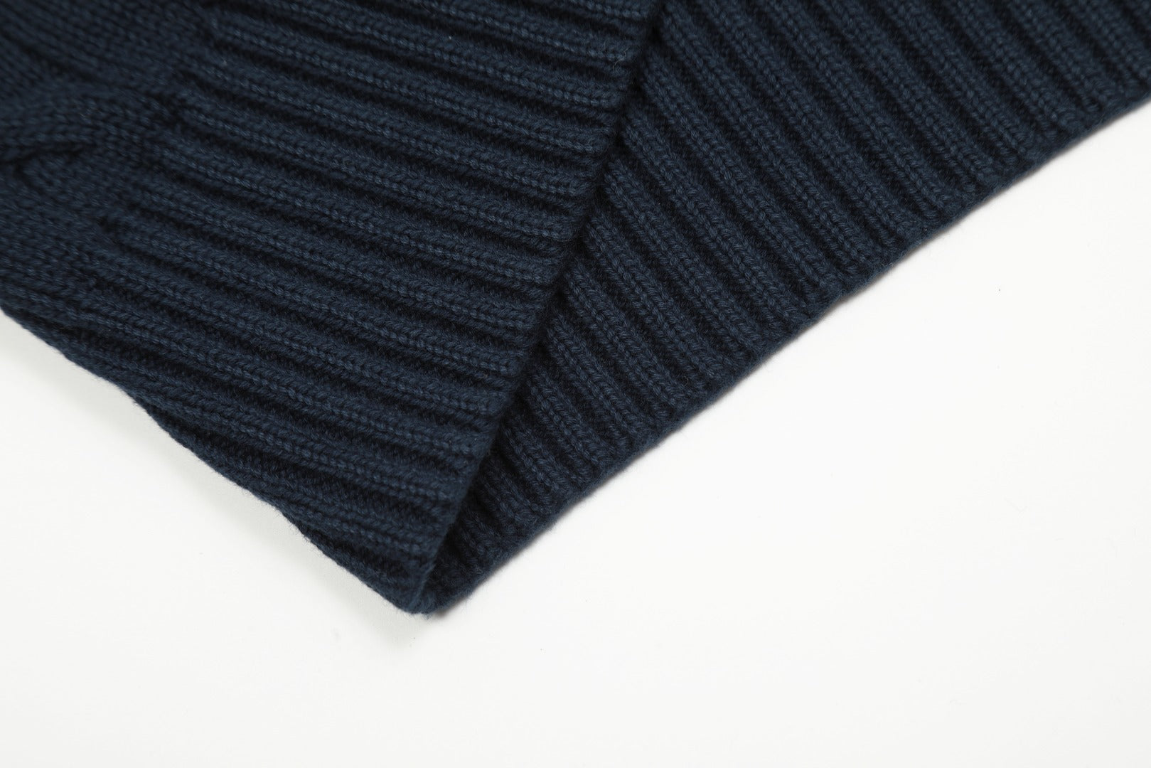 R.Lauren Cotton V Cardigan
