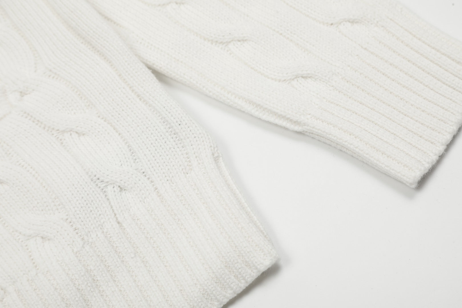 R.Lauren Cotton V Cardigan