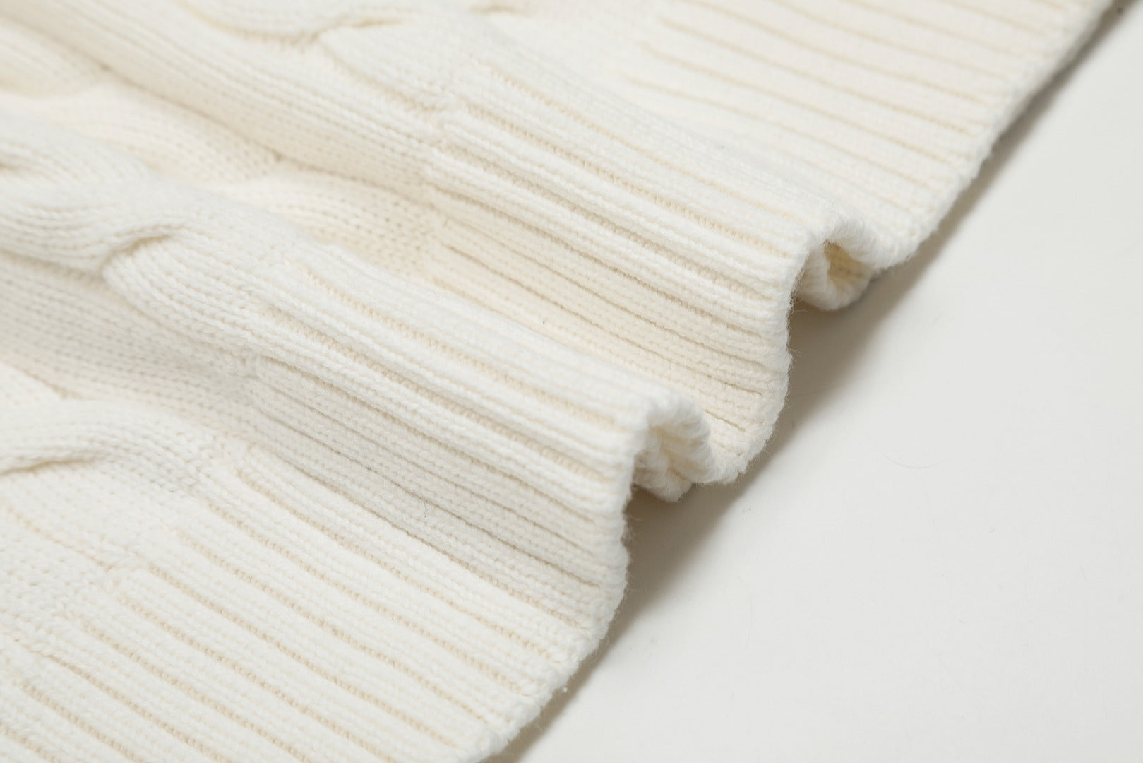 R. Lauren İconic 100% Cotton Knitwear